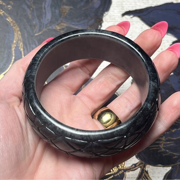 Vintage Rare Black Bakelite Textured Chunky Bangle Bracelet Crackle Effect D3 - Picture 11 of 16